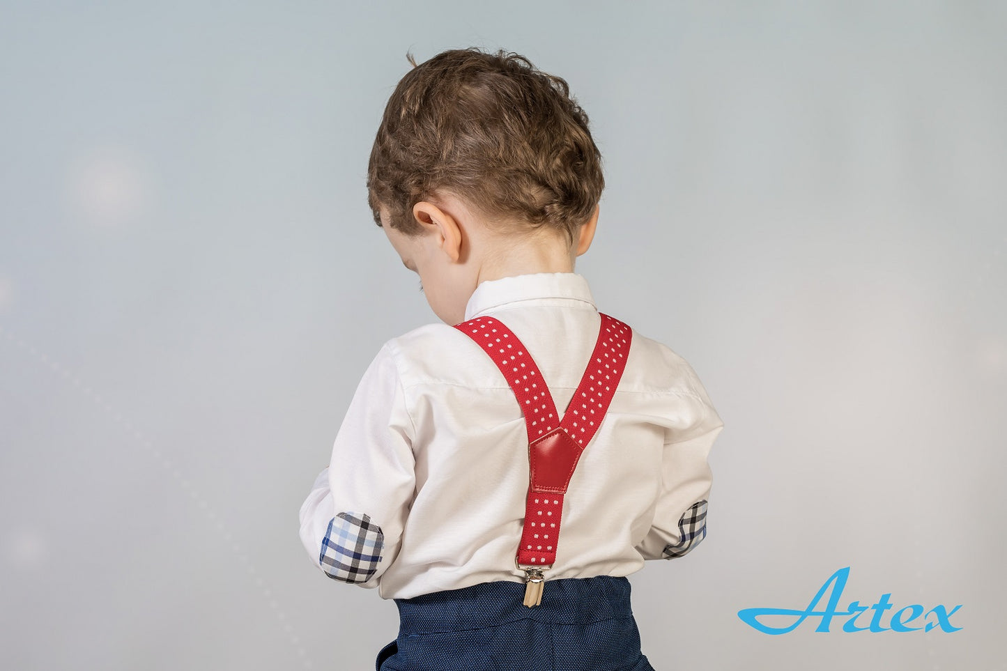 Set navy blue with red suspenders