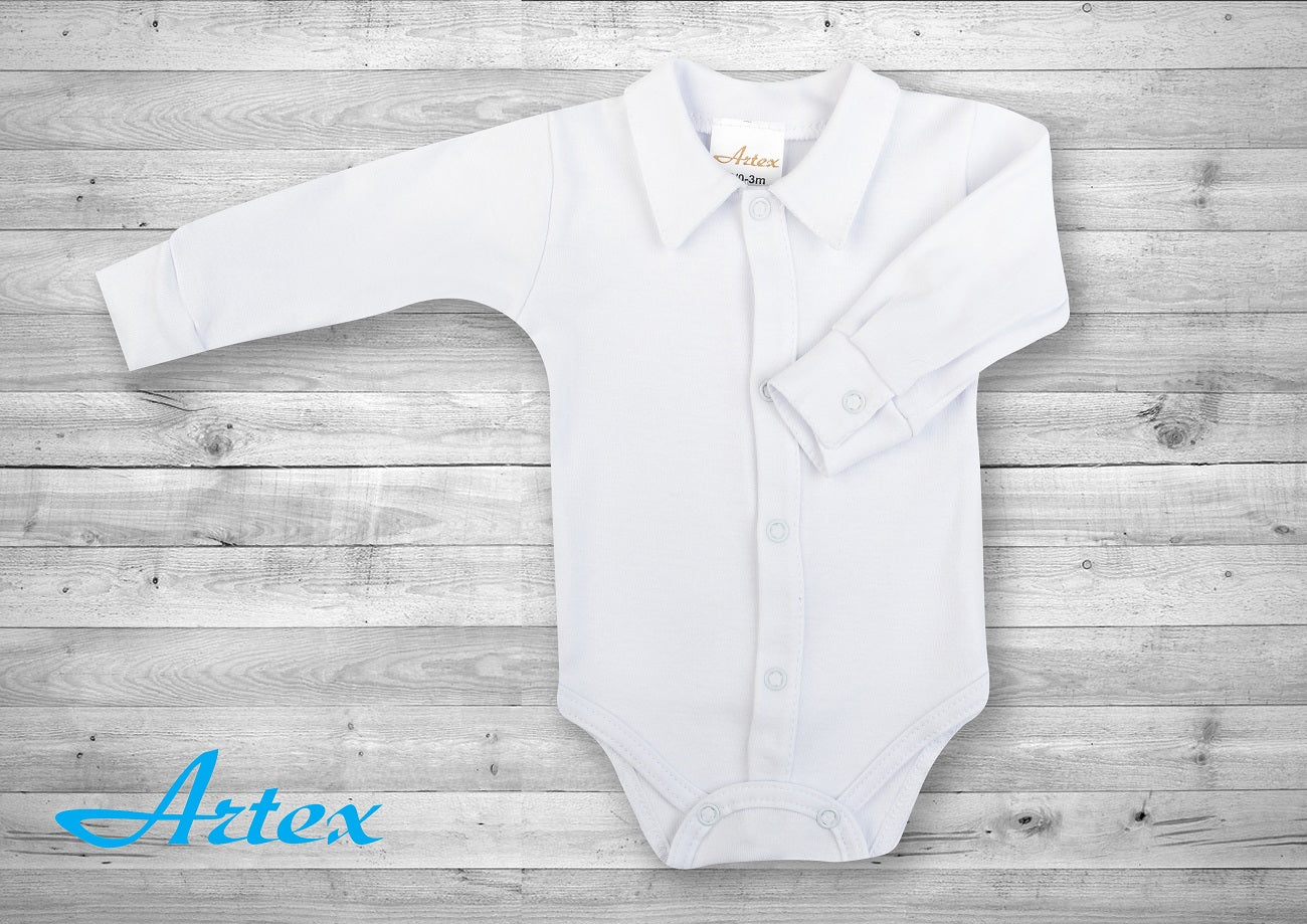 Boy’s bodysuit with collar with fastening