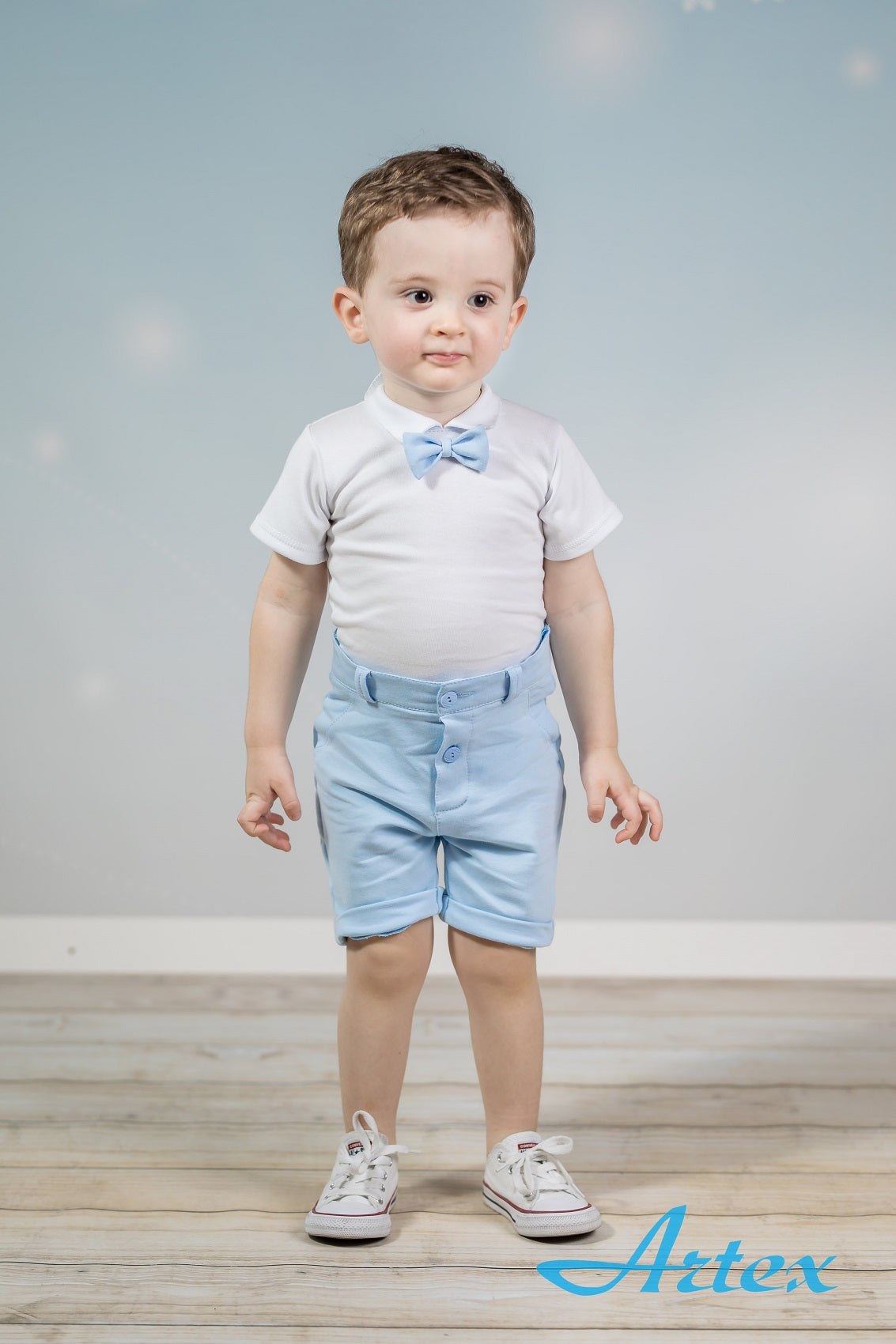 Set blue shorts with bodysuit with bow