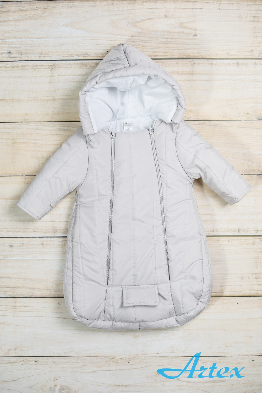 Quilted sleeping bag