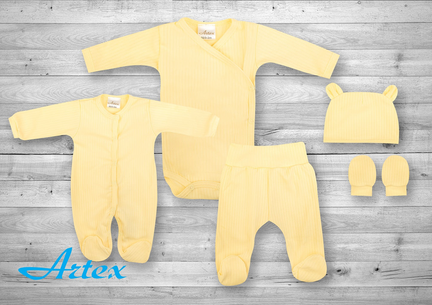 Newborn’s layette ribbed